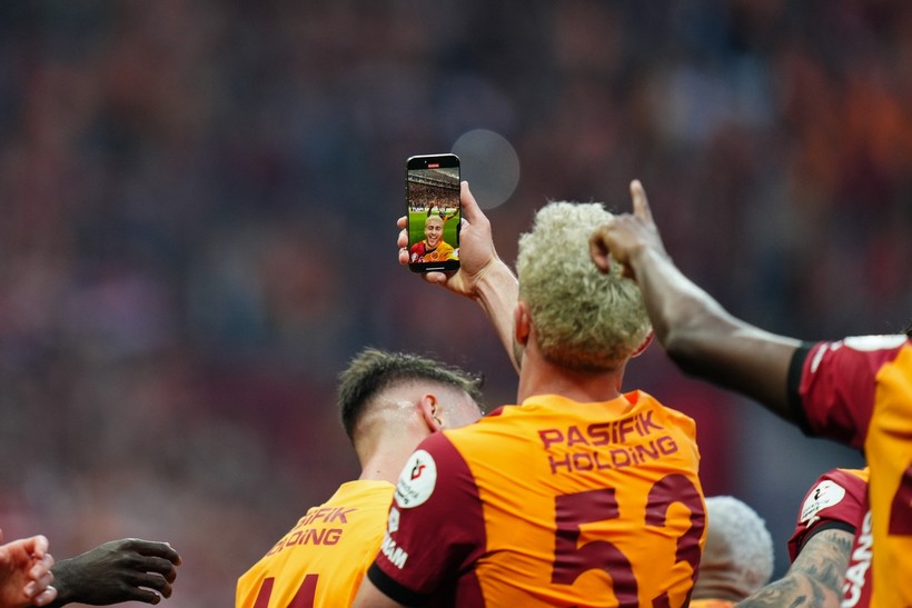 2024-25 sezonu Süper Lig şampiyonu Galatasaray! - Resim : 3