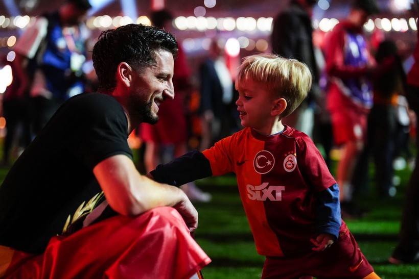Galatasaray'ın şampiyonluk kutlamalarından özel görüntüler - Resim: 16