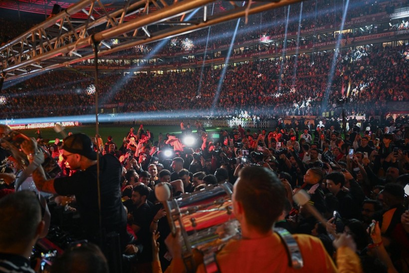 Galatasaray'ın şampiyonluk kutlamalarından özel görüntüler - Resim: 18