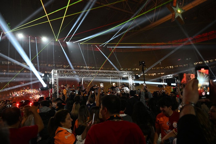 Galatasaray'ın şampiyonluk kutlamalarından özel görüntüler - Resim: 19