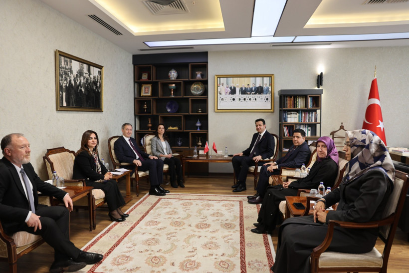 DEM Parti'de hedef tüm partilerle temas - Resim : 2