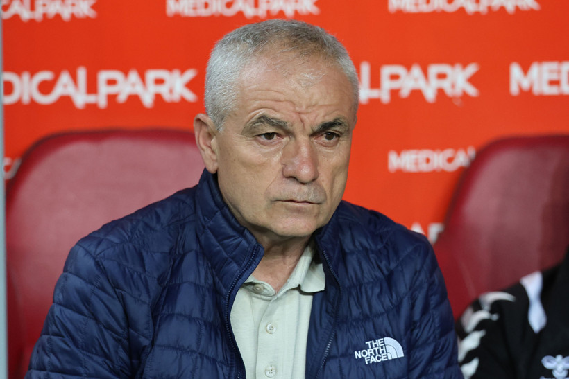 Sivasspor'a üç hoca da fayda etmedi: 9 yıl sonra küme düştü - Resim : 1