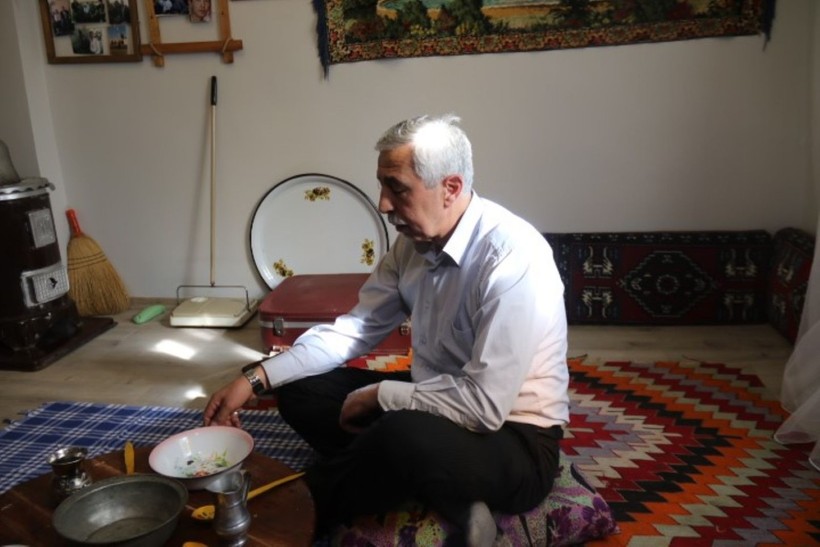 20 bin lira kiradan vazgeçti: Evini müzeye çevirdi - Resim: 1