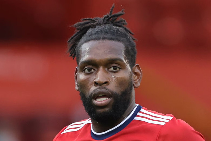 Arsenal'ın eski yıldızı valiz valiz uyuşturucuyla yakalandı - Resim : 2