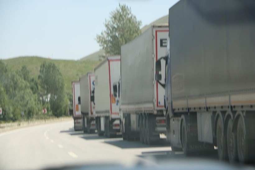 Türkiye-İran sınırında 3 kilometrelik tır kuyruğu - Resim: 4