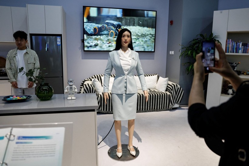Çığır açacak 'insansı ev robotu': 10 parmağında 10 marifet - Resim: 2