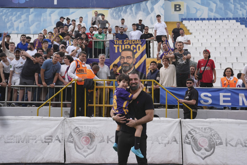 Arda Turan açıkladı: "Gelecek sezon büyük ihtimalle..." - Resim : 1