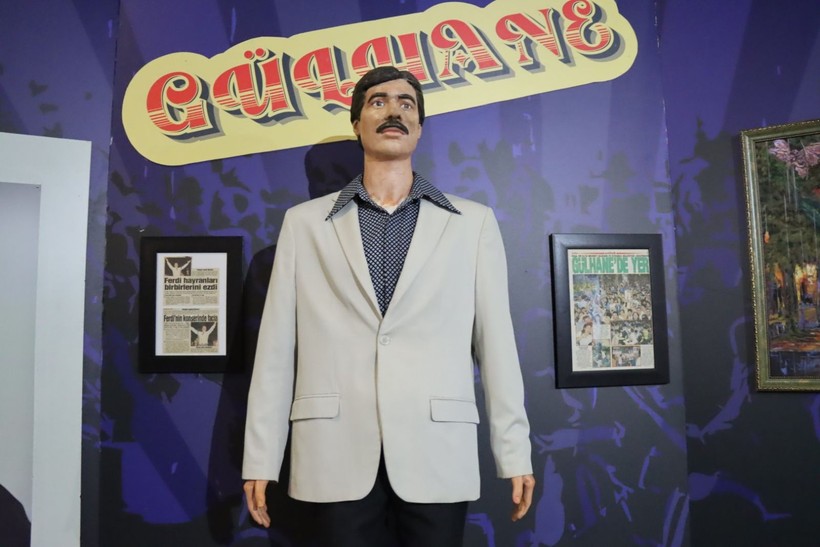Ferdi Tayfur'un hayatı "Sabahçı Kahvesi" sergisinde anlatılıyor - Resim: 1