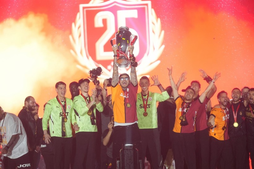 Yenikapı'da Galatasaray coşkusu: Unutulmaz kutlama - Resim: 1