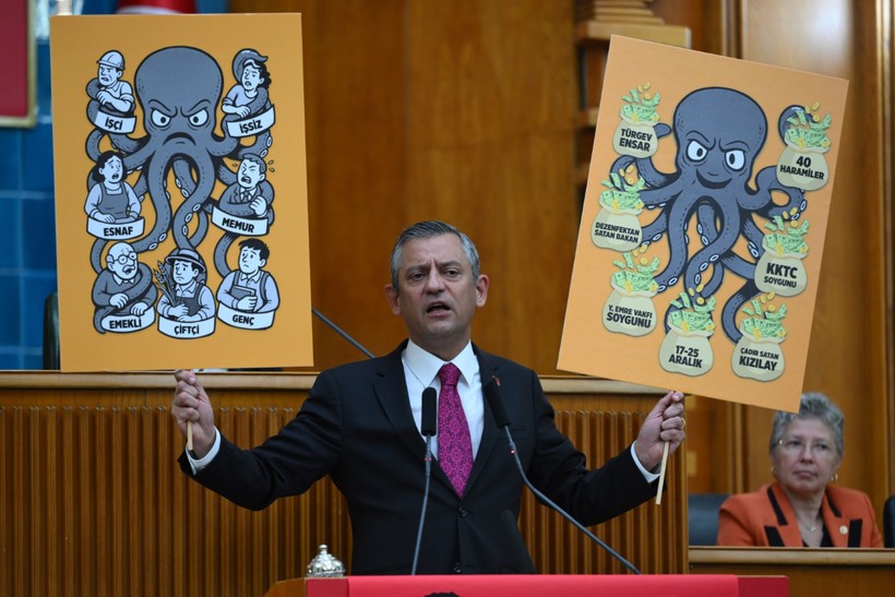 Özel tek tek saydı, Erdoğan'a seslendi: Al sana ahtapot - Resim : 1