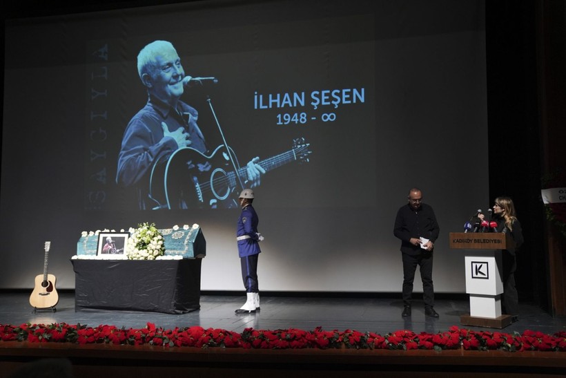 İlhan Şeşen'in cenazesi asansöre sıkıştı - Resim: 2
