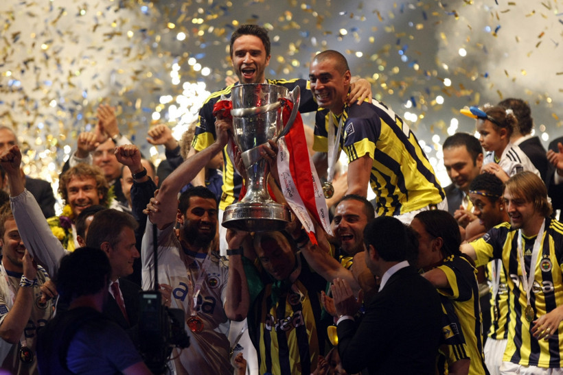 Fenerbahçe'nin efsaneleri aynı masada: Geri dönüş sinyali mi? - Resim : 1