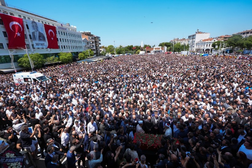 Ferdi Zeyrek'e vedadan acı kareler - Resim: 5