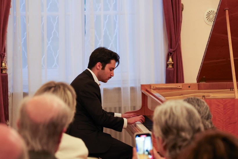 Genç Türk piyanistler Polonya dönem başkanlığı kapsamında konser verdi - Resim : 2