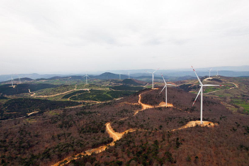 Ağaoğlu'ndan 970 milyon liralık imza - Resim : 1