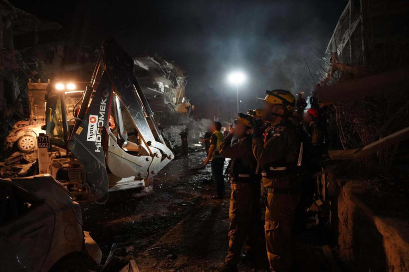 İran'dan İsrail'e misilleme: Tel Aviv vuruldu - Resim : 1