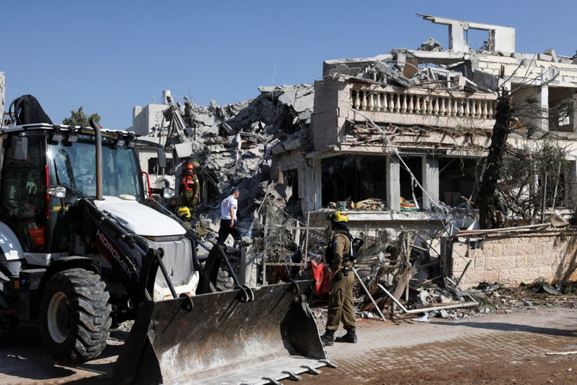 İran İsrail'i vurdu, hasar gün ağarınca ortaya çıktı - Resim: 18