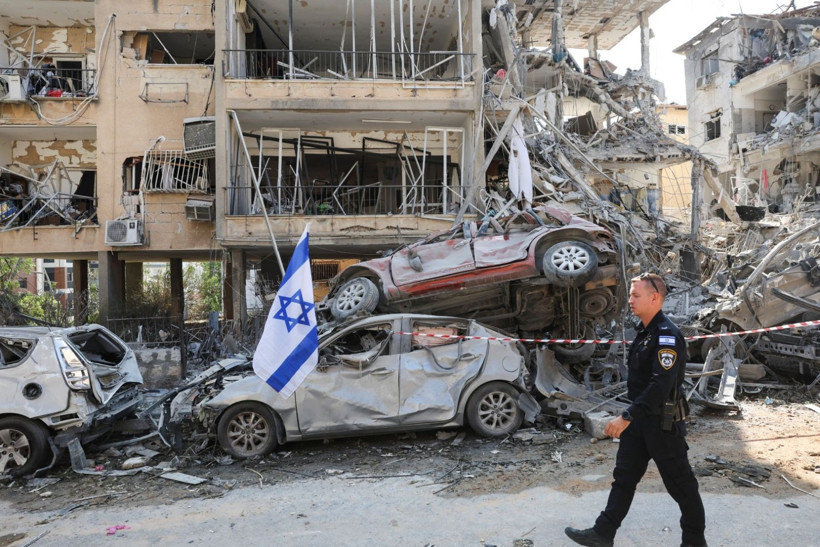 İran İsrail'i vurdu, hasar gün ağarınca ortaya çıktı - Resim: 3