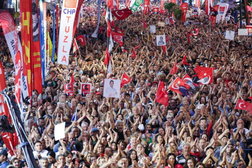 Özgür Özel'den Erdoğan'a 'etkin pişmanlık' yanıtı - Resim : 8