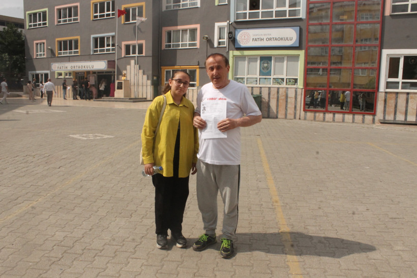 62 yaşında 44 kez sınava girdi - Resim : 1