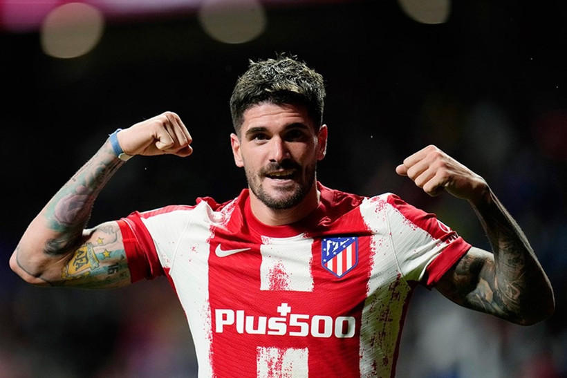 Galatasaray'a Arjantinli orta saha: Icardi elini taşın altına koydu - Resim : 1