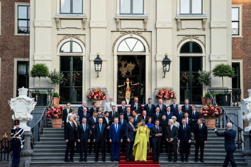 Erdoğan, NATO liderleri aile fotoğrafına katıldı - Resim: 4