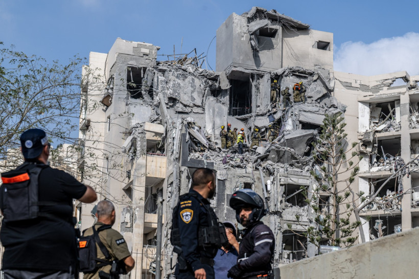 Ateşkes muamması: İran 'Füze atmadık', Trump 'İkisi de suçlu' dedi, İsrail radar istasyonunu vurdu - Resim : 5