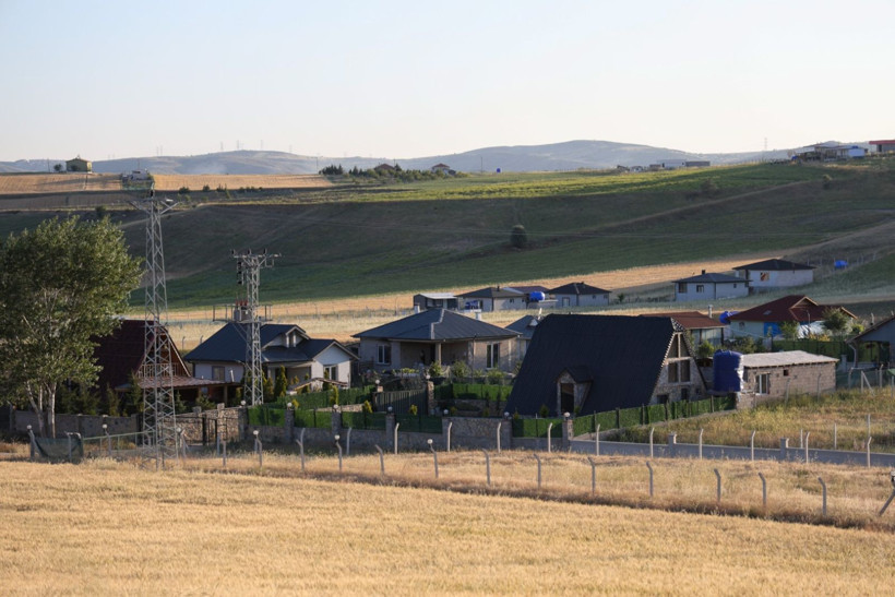 Kiminin hobisi kiminin fobisi: Köylüler isyan ediyor - Resim: 10