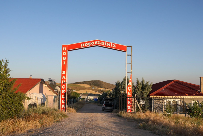 Kiminin hobisi kiminin fobisi: Köylüler isyan ediyor - Resim: 13