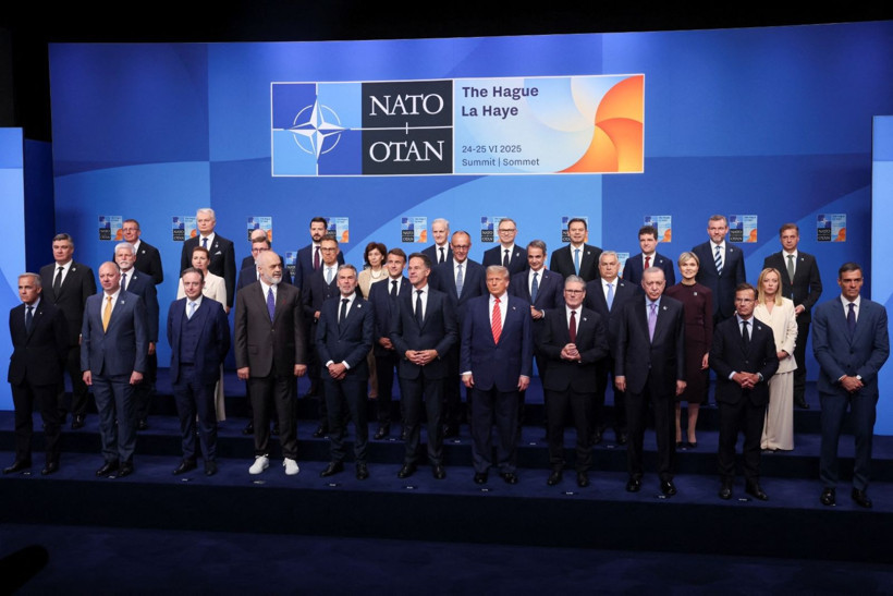 Erdoğan, İmamoğlu pankartı nedeniyle sitem etmişti: Sanchez'le NATO zirvesinde görüştü - Resim: 1