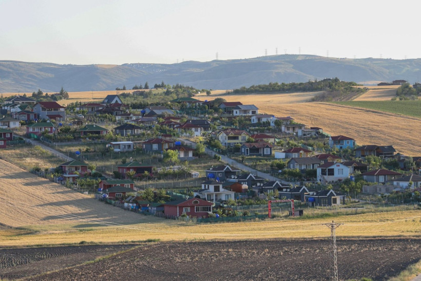 Kiminin hobisi kiminin fobisi: Köylüler isyan ediyor - Resim: 8