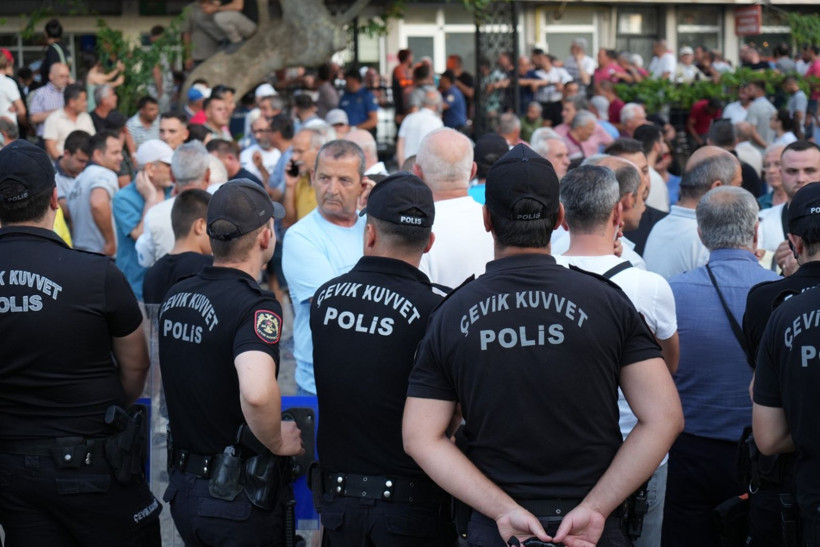 Cenaze dört gün ortada kaldı, polis nöbet tuttu, Cumhurbaşkanlığı devreye girdi - Resim: 1