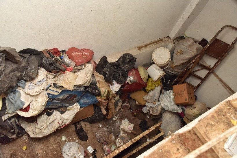 6 katlı binadan bu kez 20 kamyon çöp çıktı - Resim: 5