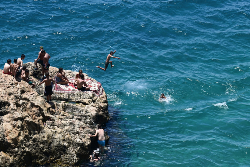 Antalya'da bunaltan nem ve sıcak - Resim : 2