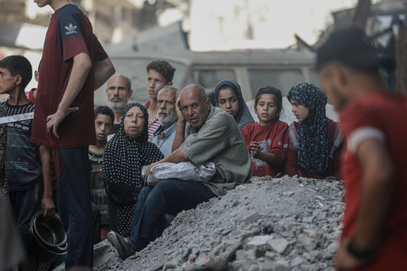 Gazze'de açlık kuyruğu - Resim: 5