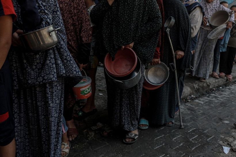 Gazze'de açlık kuyruğu - Resim: 11