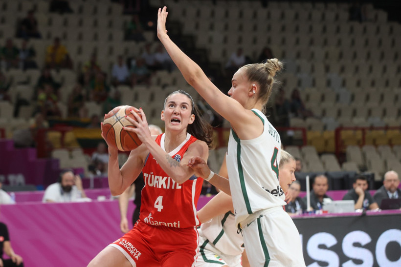 Potanın Perileri Litvanya'yı devirdi, Dünya Kupası şansını cebe koydu - Resim : 1