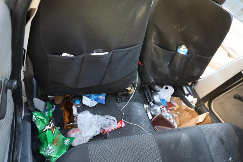 Gazetecilere yalvardı: Anam babam beni böyle görmesin - Resim : 2