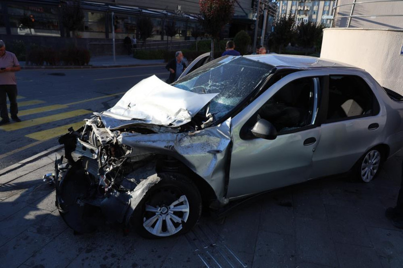 Gazetecilere yalvardı: Anam babam beni böyle görmesin - Resim : 1