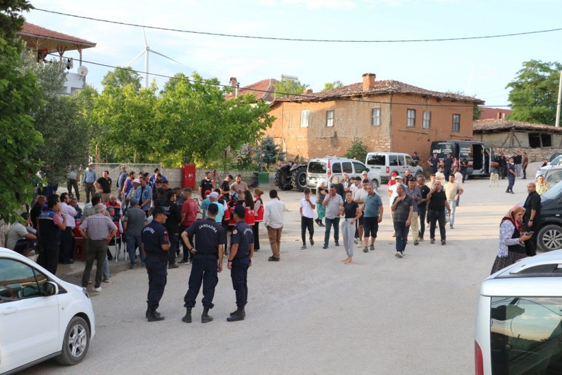 Bilecik yangını sürüyor: Köyler tahliye ediliyor - Resim: 15