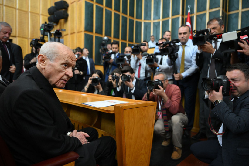 Bahçeli'den CHP açıklaması: Tavsiyelerimiz gerçekleşmezse varlığına yazık edecek - Resim : 1
