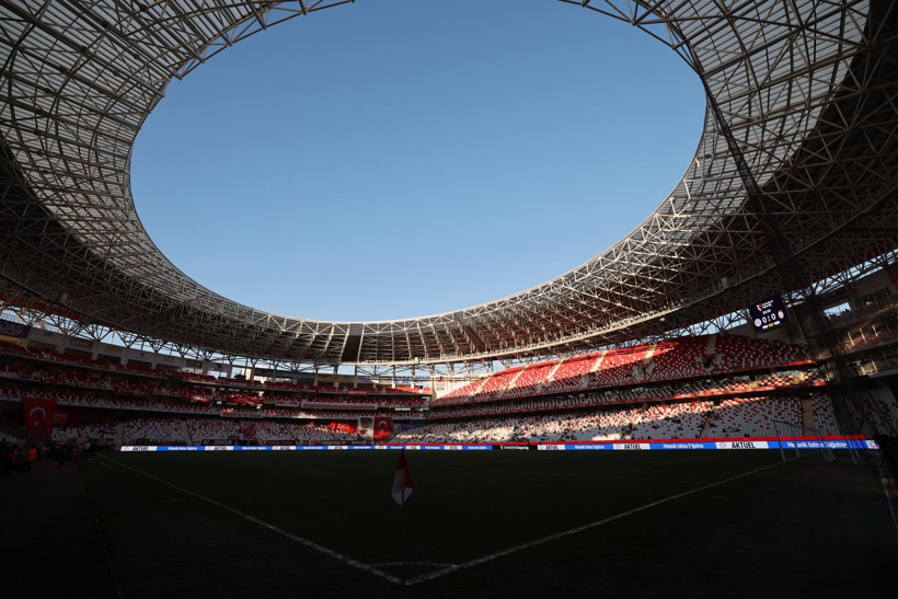 Süper Lig’de sezon 17 statta başlıyor: İşte en büyük ve en küçük statlar - Resim: 17
