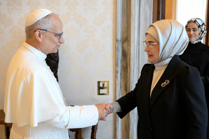 Emine Erdoğan, Vatikan'da Papa ile görüştü - Resim : 2