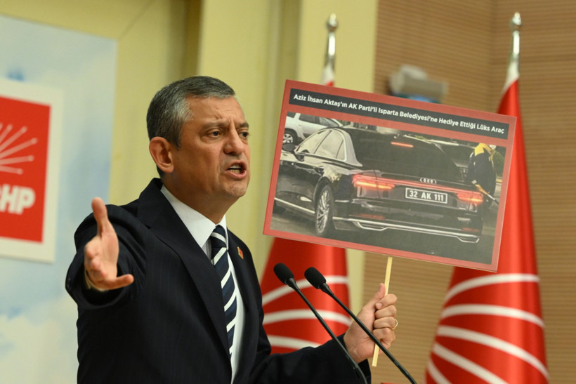 CHP'li belediye başkanlarına gözaltı: Özel'den ilk açıklama - Resim : 3