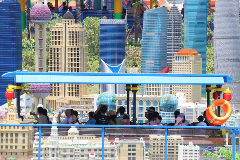 Şanghay'da dünyanın en büyük 'Lego Diyarı': Ziyaretçiler akın etti - Resim: 5