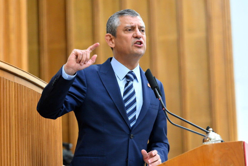 Özel'den Bahçeli'ye yanıt: Görünen o ki 3T'ye geliyoruz - Resim : 2