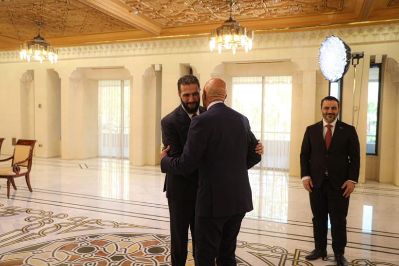 Suriye yönetimi ve SDG, ABD arabuluculuğunda masaya oturdu - Resim : 1