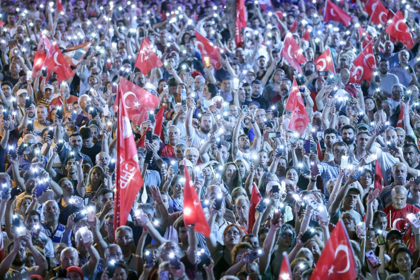 Özgür Özel: Baklava kutusunu bir ay planlamışlar - Resim : 6