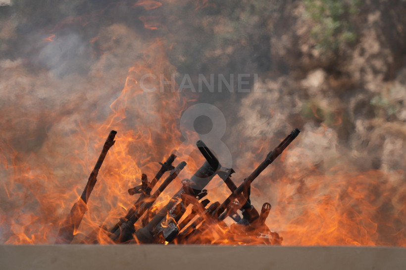 PKK'lı ilk grup silah bıraktı: Kazana atıp yaktılar - Resim : 7