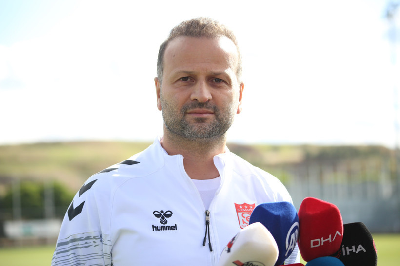 Sivasspor Teknik Direktörü Korkmaz: "İkinci Thierry Henry olacak" - Resim : 1
